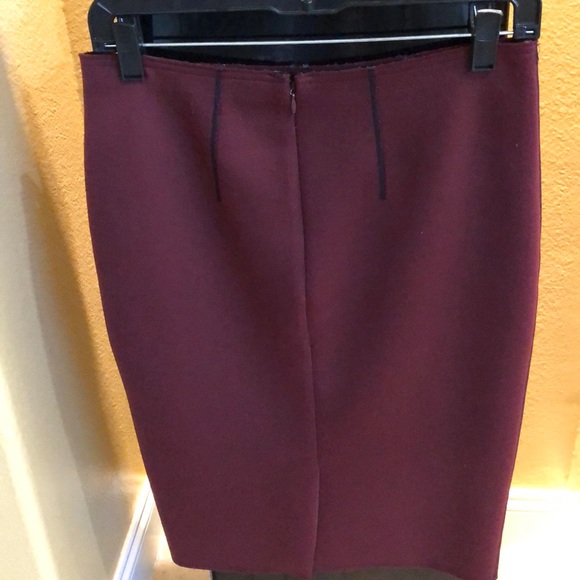 Ann Taylor Size “0” Burgundy Tapered Skirt - Picture 3 of 4
